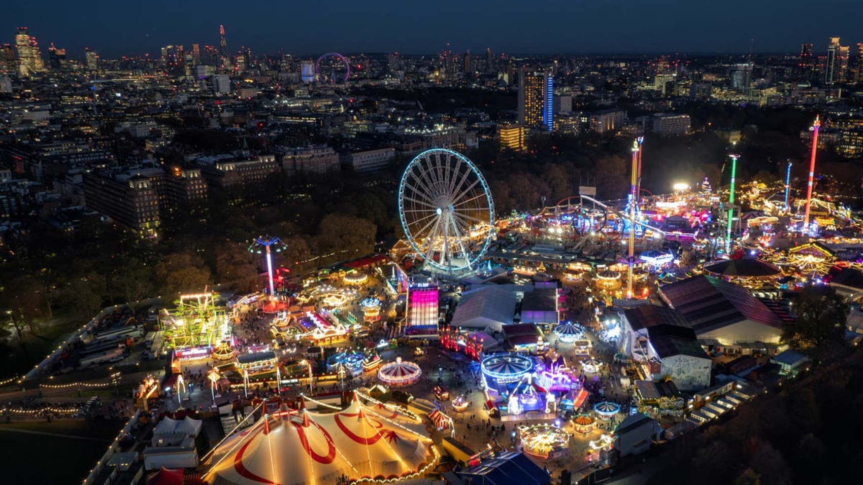 The-stunning-night-lights-of-Winter-Wonderland-in-Londons-Hyde-Park-herald-the-beginning-of-the-fest.jpeg