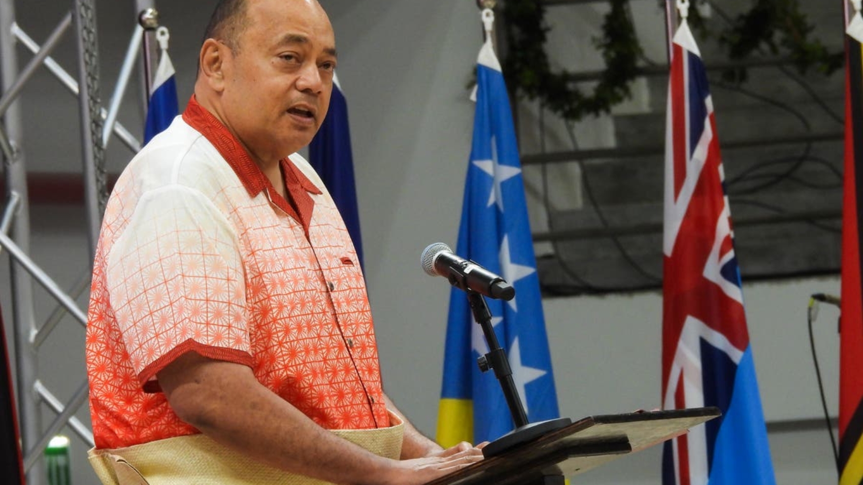 Tonga_Prime_Minister_77381.jpg