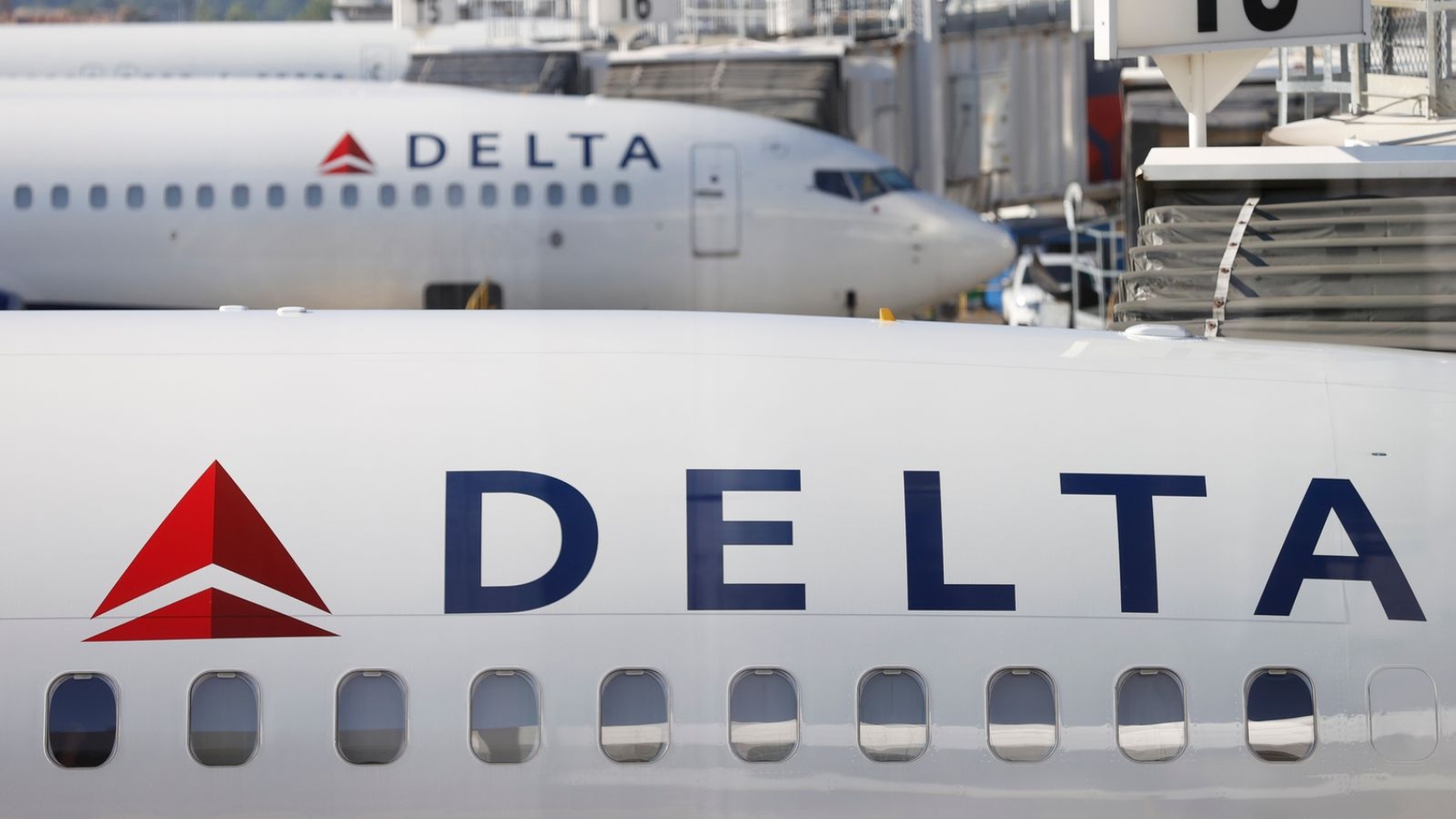 skynews-delta-airplane-flight_6764321.jpg