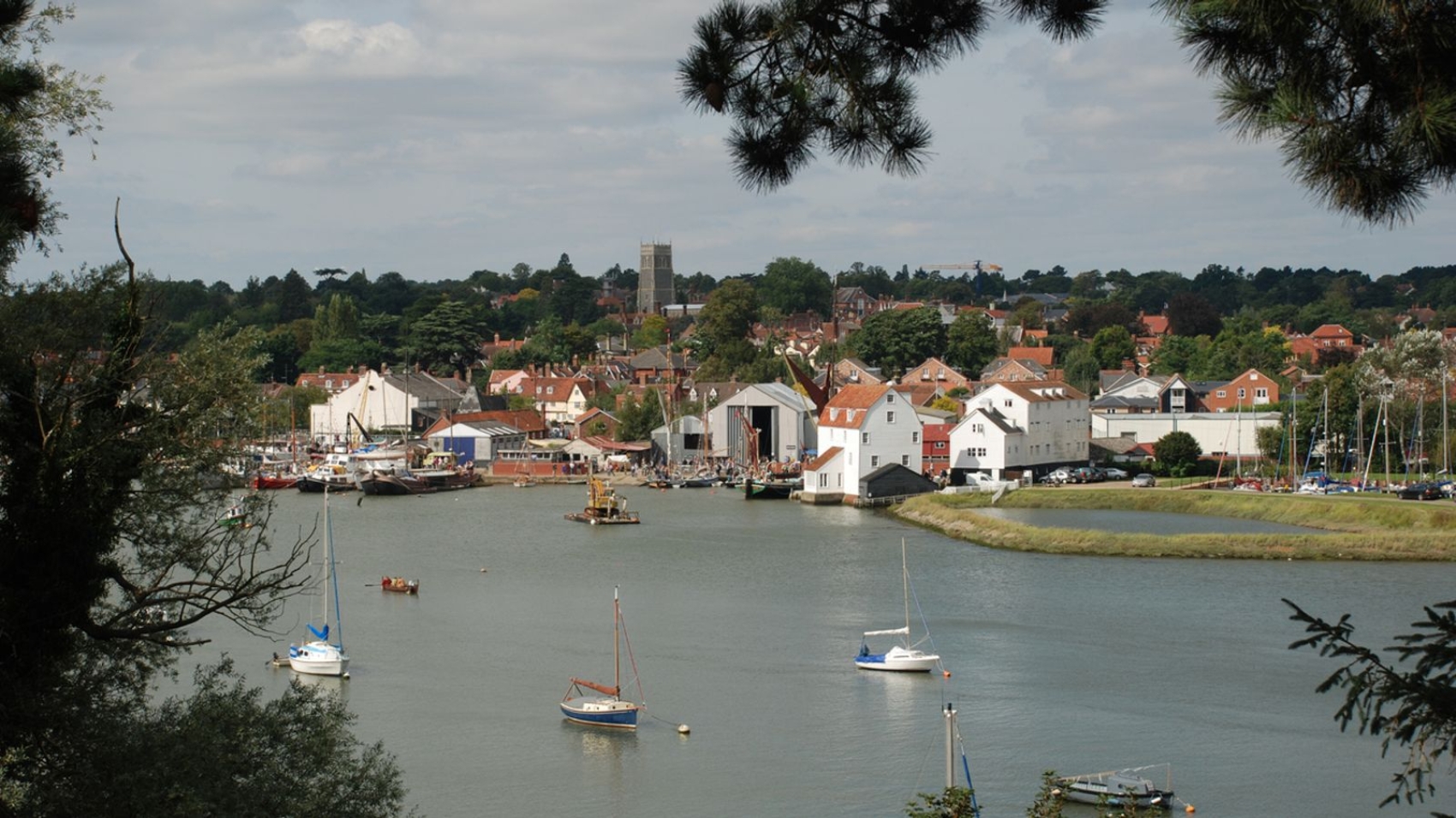 skynews-suffolk-woodbridge_6766099.jpg